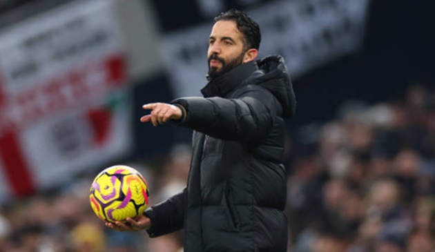 Amorim cần bao nhiêu kỳ chuyển nhượng để vực dậy MU?