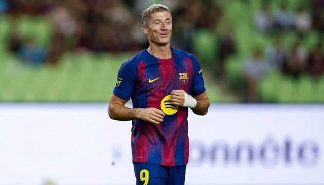 Chicago Fire đàm phán Lewandowski, chờ quyết định Barcelona