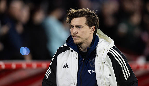 Loạt CLB Premier League săn đón “hàng thải MU”