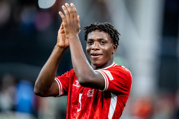 MU nâng giá, Lecce từ chối: Thương vụ Dorgu đi về đâu?