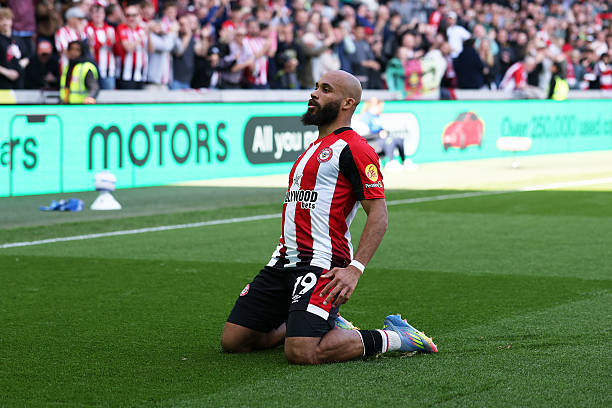 Sau vụ Mbeumo, MU sẽ làm gì trên TTCN?