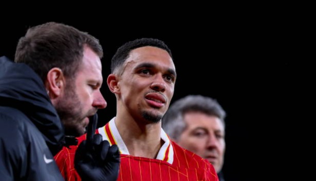 Trent Alexander-Arnold nói không với Liverpool