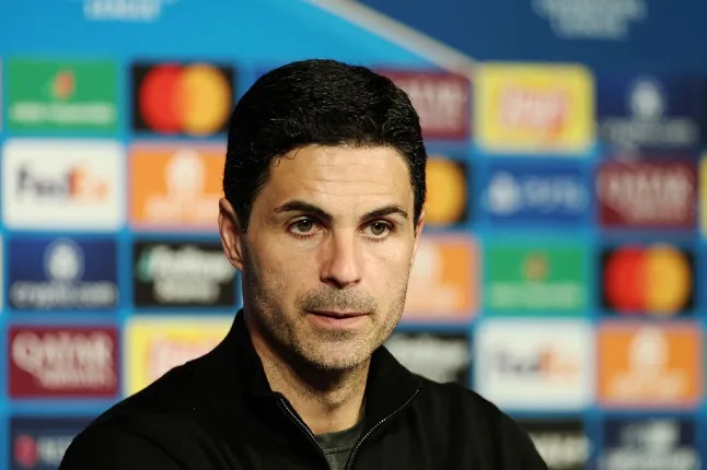 Vì sao Arsenal chưa mua được bất cứ ai? 3 thương vụ có thể cập bến thời gian tới