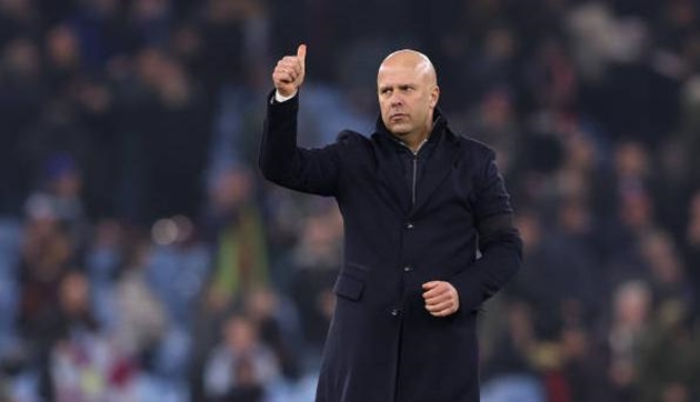 Arne Slot tiết lộ kế hoạch chuyển nhượng của Liverpool