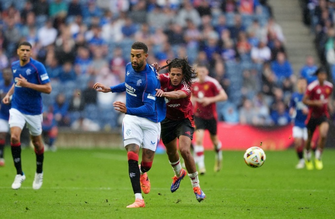 CHÍNH THỨC! Man Utd chia tay Hannibal Mejbri, thu về 9 triệu bảng