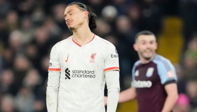 Darwin Nunez đếm ngày chia tay Liverpool