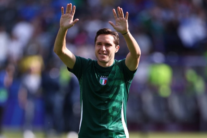 Federico Chiesa là món hời cho Liverpool