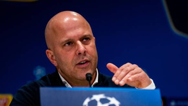 Liverpool thua PSV, Arne Slot vẫn tỏ ra lạc quan