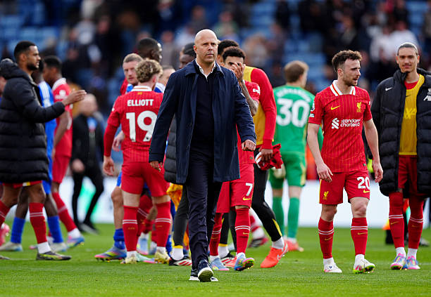 Liverpool và yếu điểm nghiêm trọng dưới thời Slot: Làm sao khắc phục?