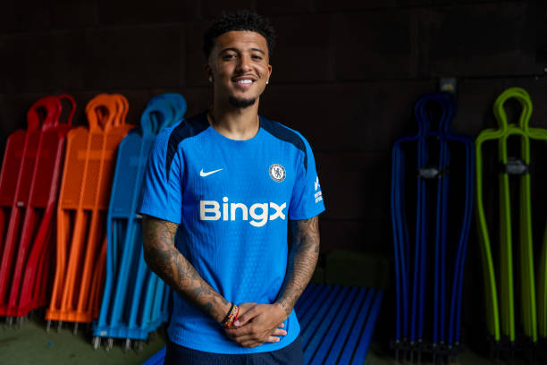 NÓNG! Hé lộ chi tiết bất ngờ trong vụ Sancho rời M.U