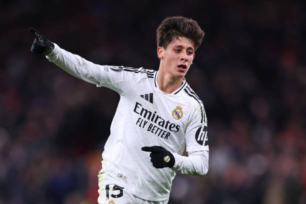 Real Madrid dập tắt hy vọng của Arsenal