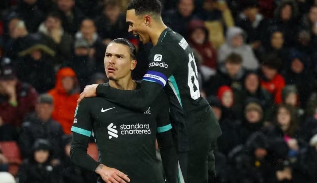 Song tấu Liverpool gieo ác mộng cho Brentford