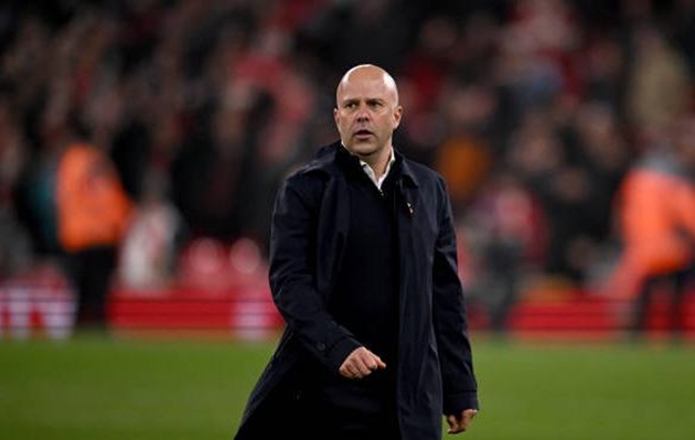 Tại sao “mớ hỗn độn” ở Liverpool tệ hơn mọi người nghĩ?