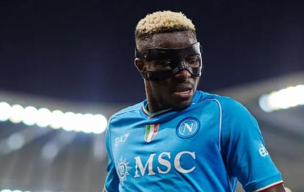 Victor Osimhen gửi thông điệp cho Chelsea và Arsenal