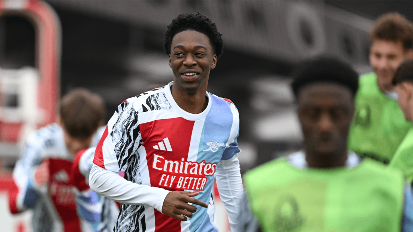 CHÍNH THỨC: Arsenal chia tay tiền đạo sau 10 năm gắn bó